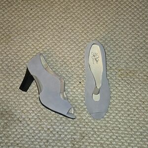 Lifestyles body system Carla heel sz 10M